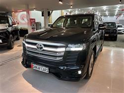 تۆیۆتا لاند کروزەر